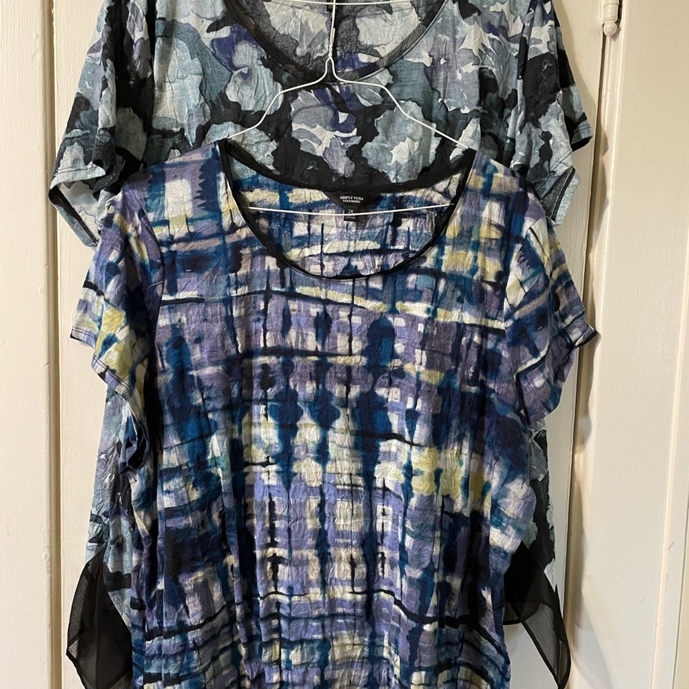 Vera Wang top bundle 2x